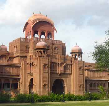 Lalgarh Palace